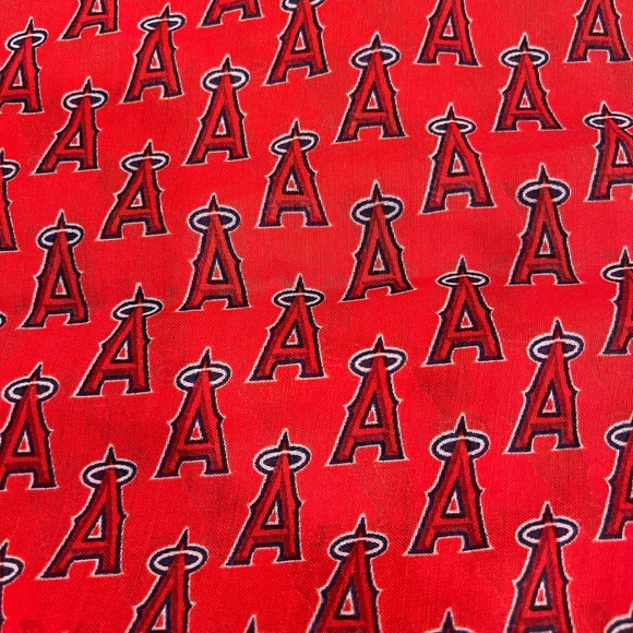 Angels MLB infinity scarf - Picture 5 of 5